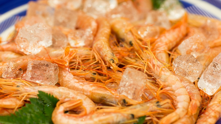 *【バイキング一例】総料理長が吟味した新鮮な魚介。
