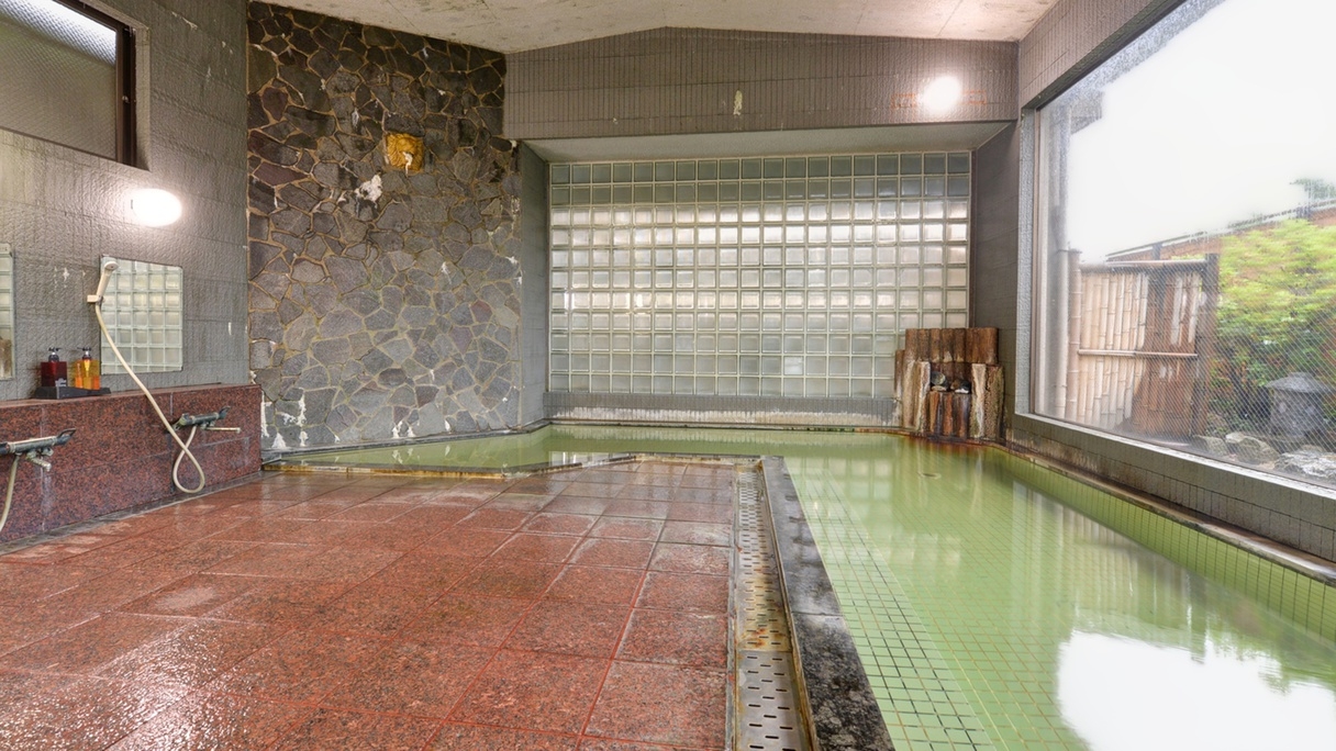 【素泊まり】お部屋訳アリ（洗面台なし・バストイレなし）源泉かけ流し温泉24時間入浴可！