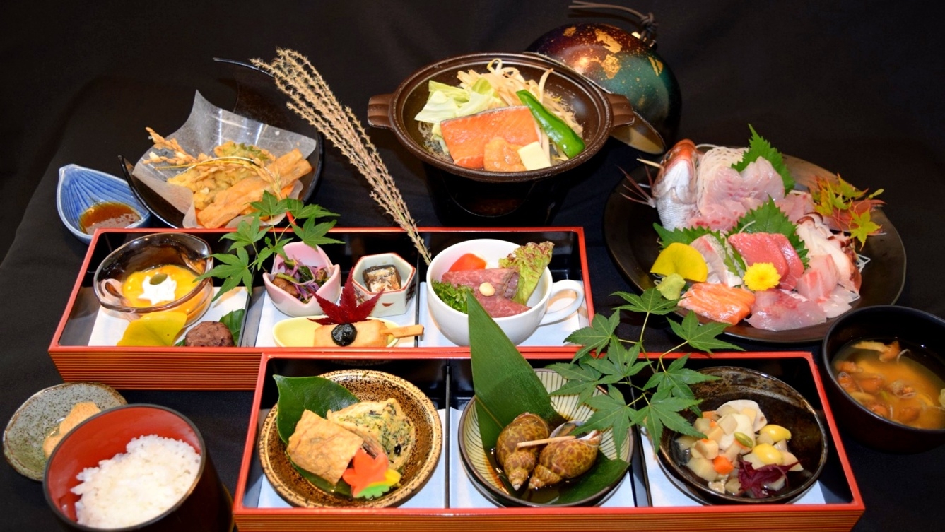 【平日限定】ゆったり平日旅応援2200円OFF！光鱗のスタンダード夕食膳がお得【夕朝食付】