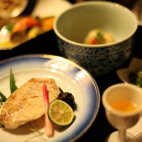 【直前割】急に温泉に入りたい！美味少量ひかえめ会席直前割プラン【朝夕食付】※オプションでアレンジ可能