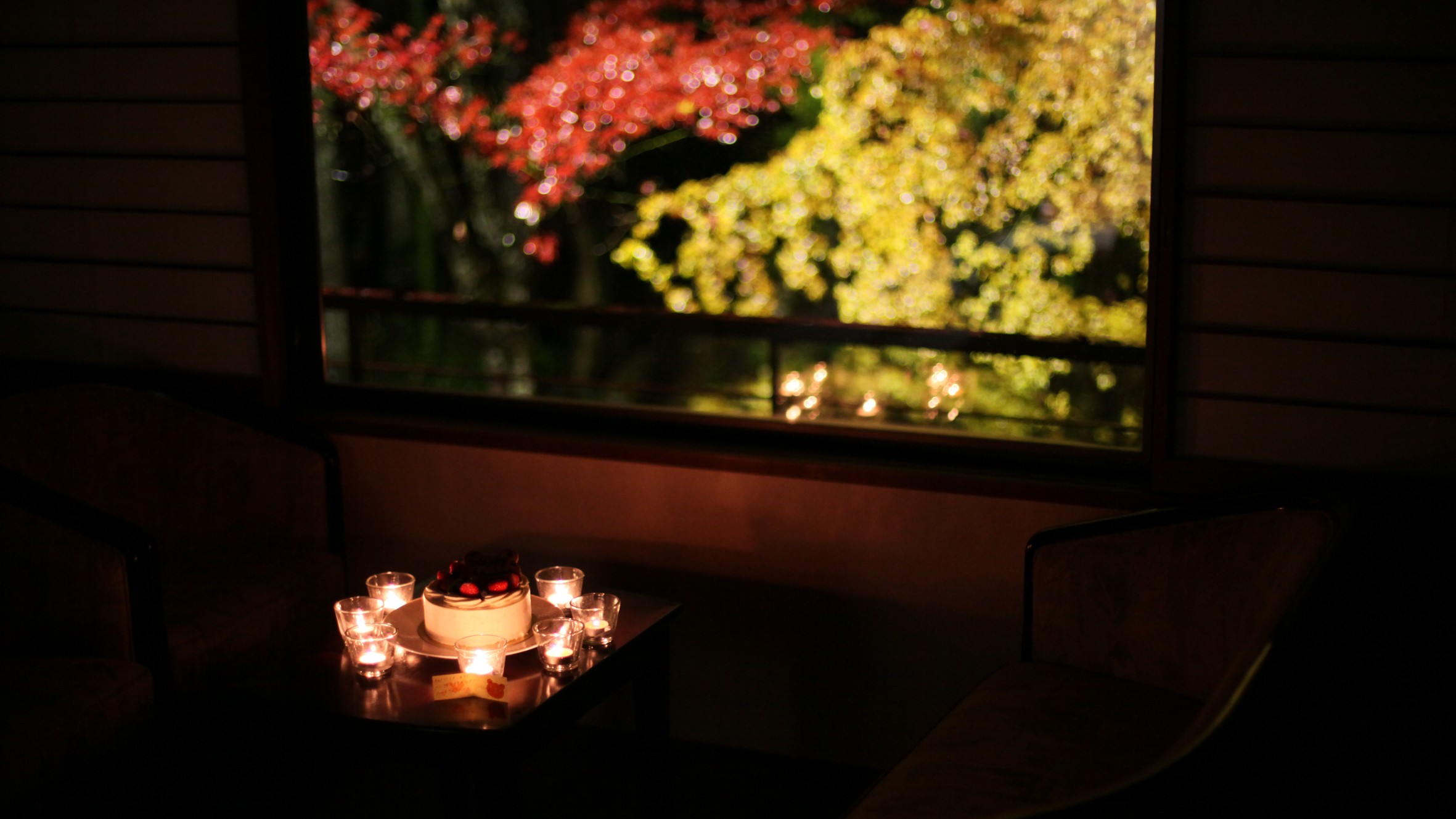 別注文でケーキのご用意も◎サプライズのお手伝いも承ります。