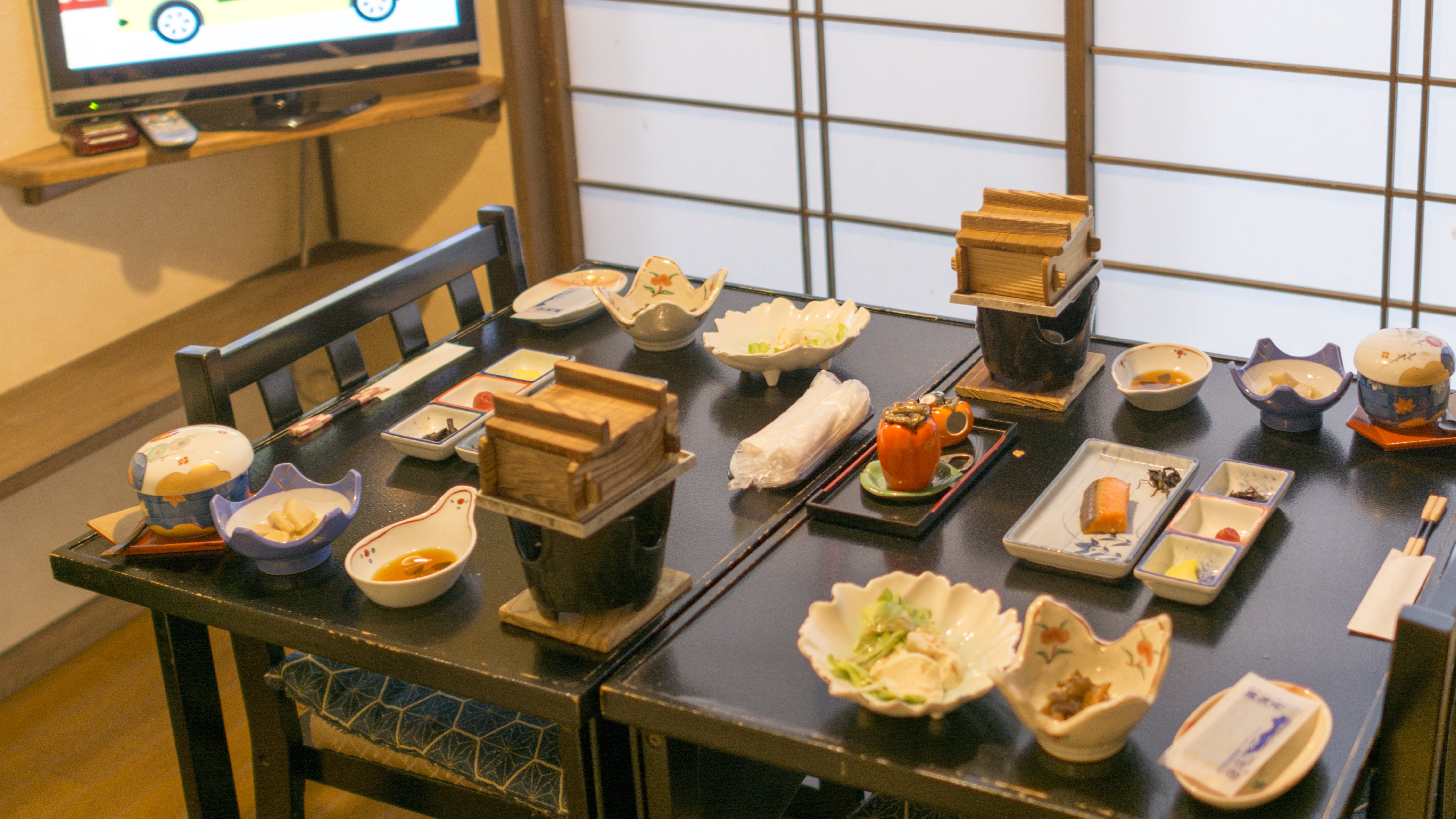 朝食はご飯がすすむ田舎料理