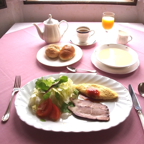 思い立ったら伊豆高原【一泊朝食】アウトは１１時！！