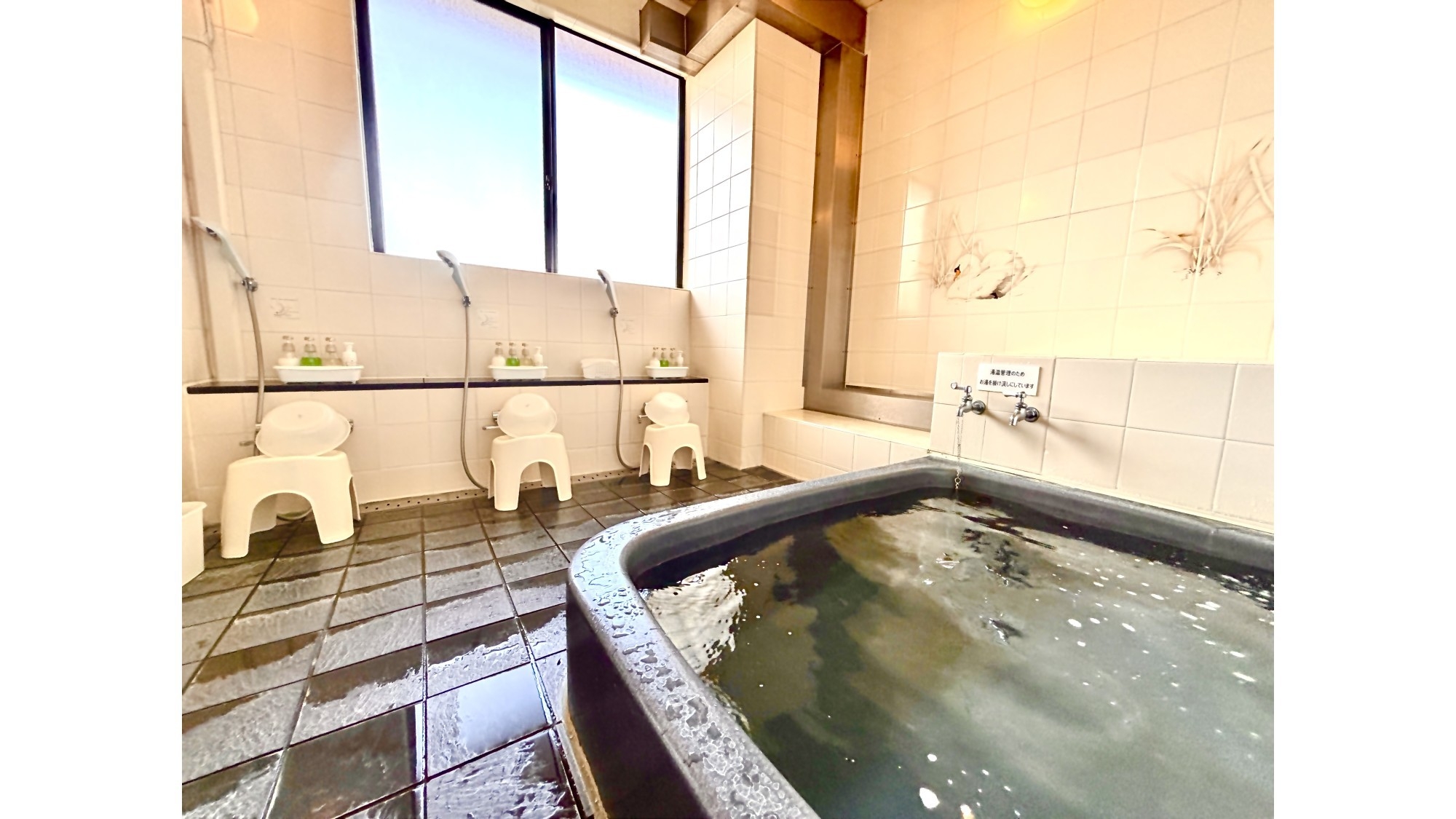 ◆２名以上限定！特典付◆ チェックアウト１１時・カップル、夫婦にお勧め【朝食付プラン】≪エコ清掃≫