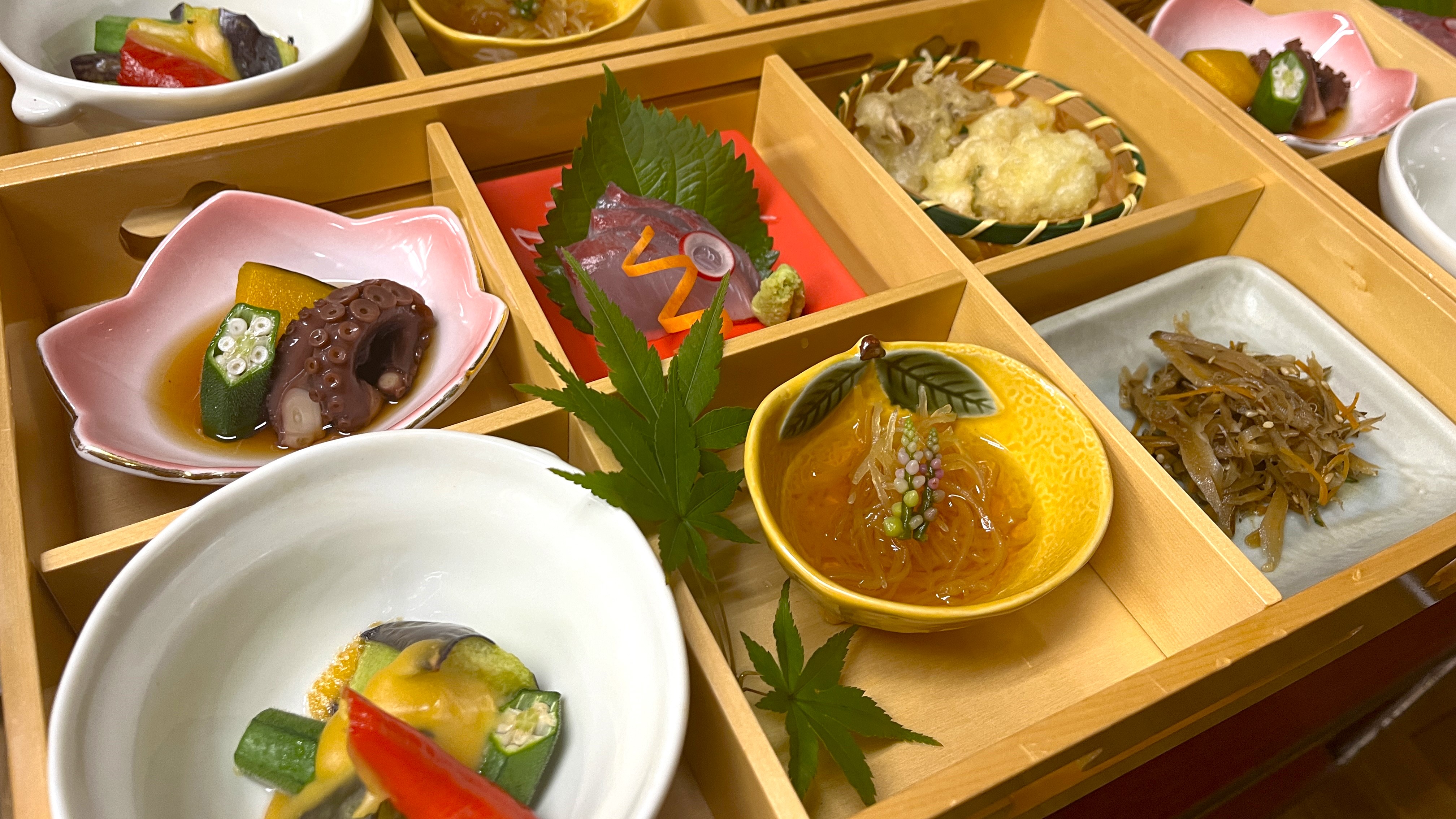 お昼のミニ会席 六種小鉢