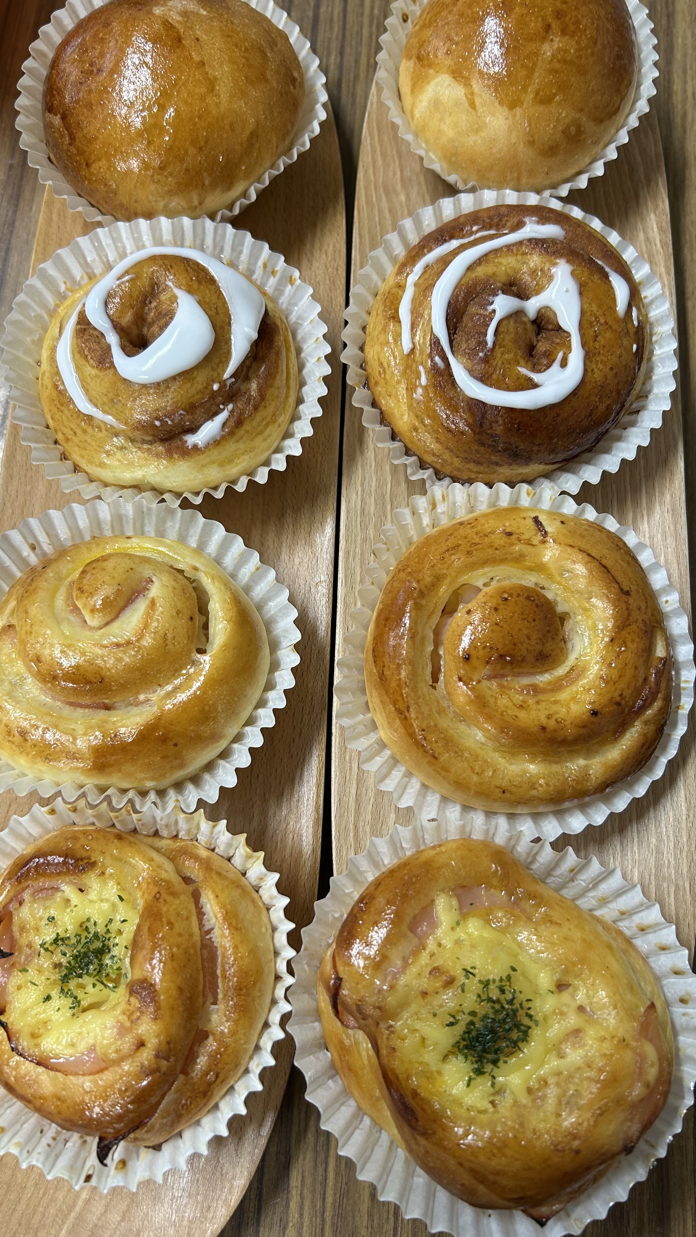 焼きたてパン