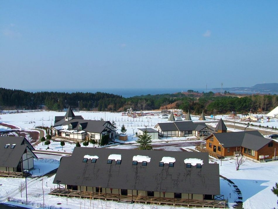 【12/30~1/3のご予約専用】世界自然遺産「白神山地」の麓★銀世界のアオーネで過ごす年末年始  