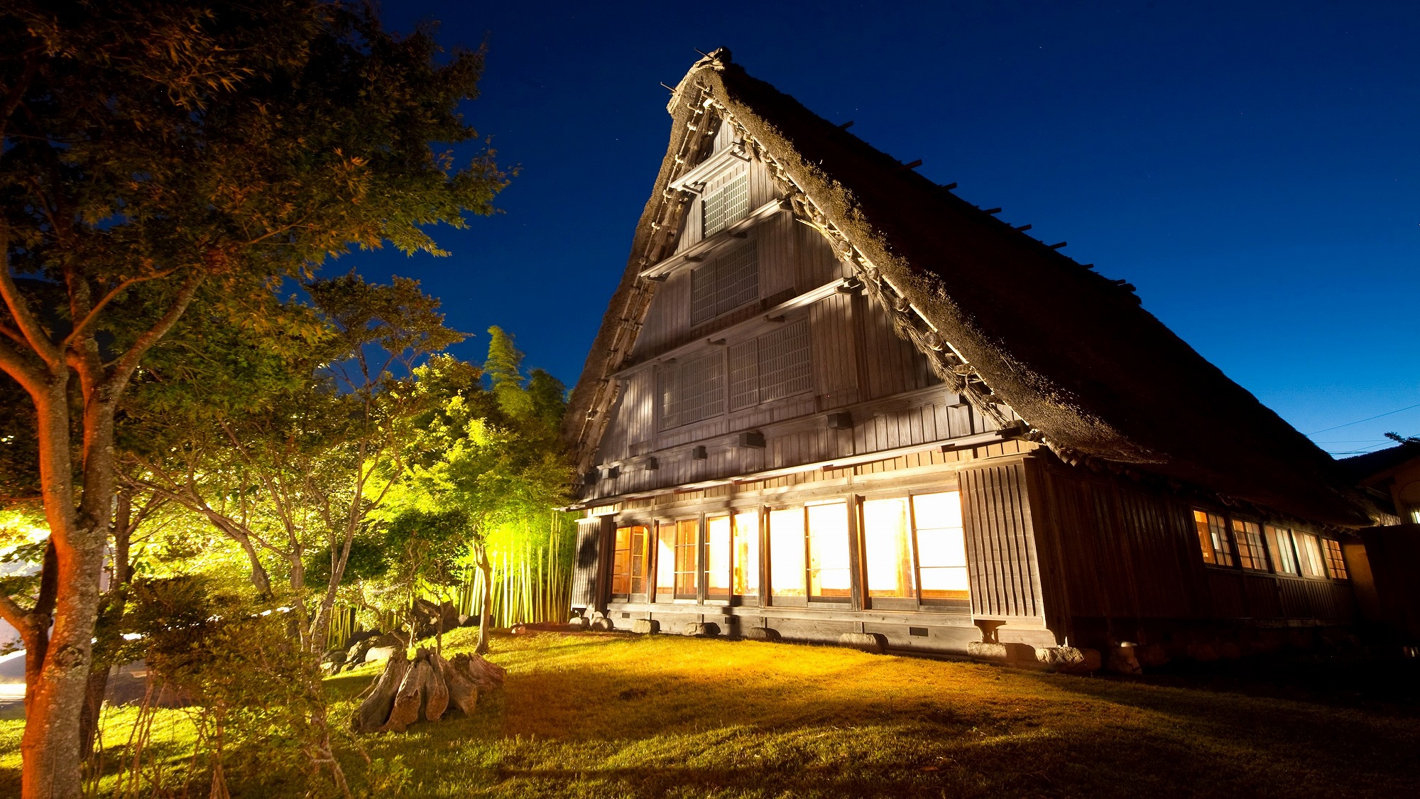 夜の合掌造