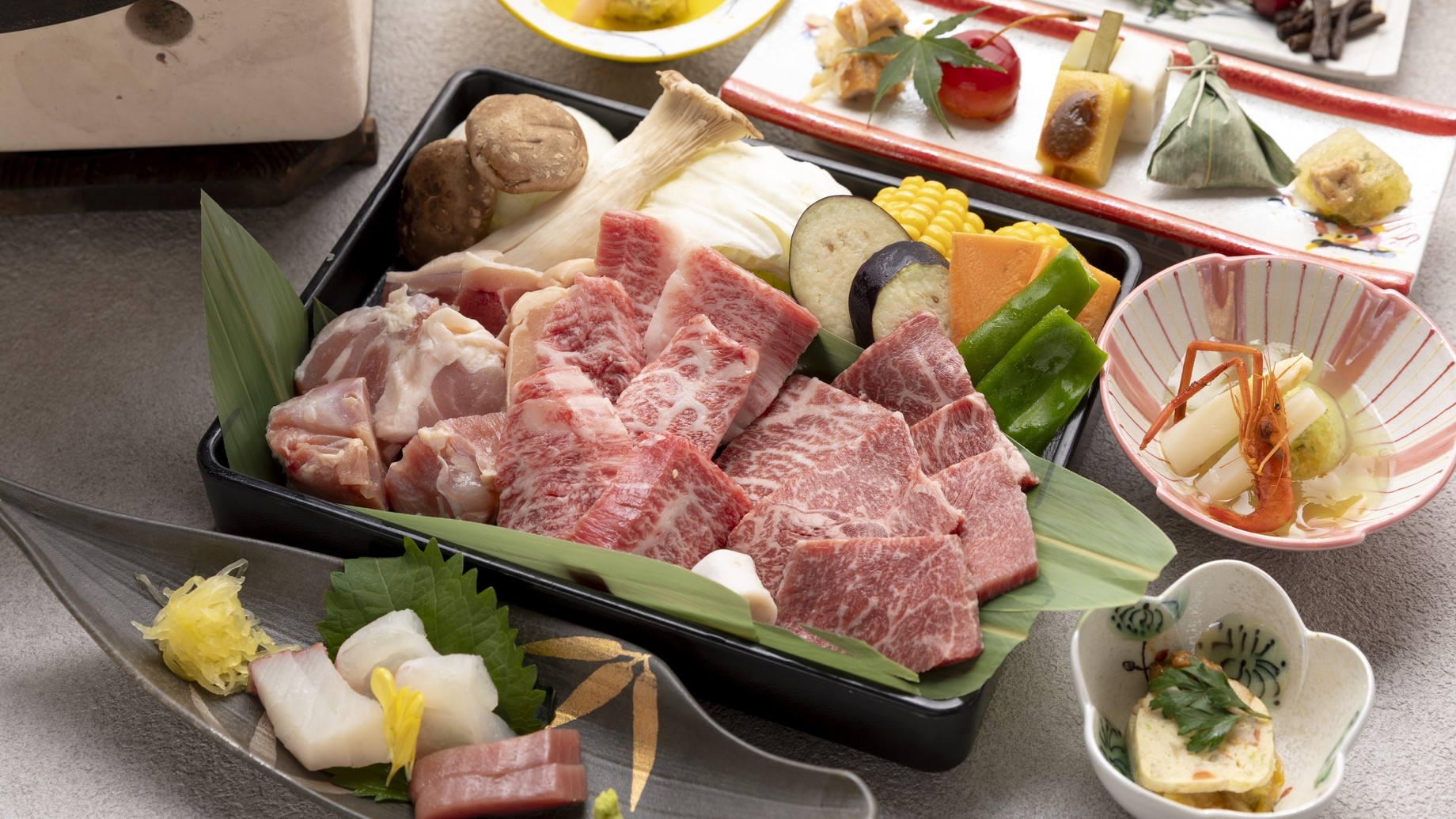 【オールインクルーシブ】おおいた和牛と地鶏の炭火焼会席プラン＆とり天付き＆夕食時飲み放題付き