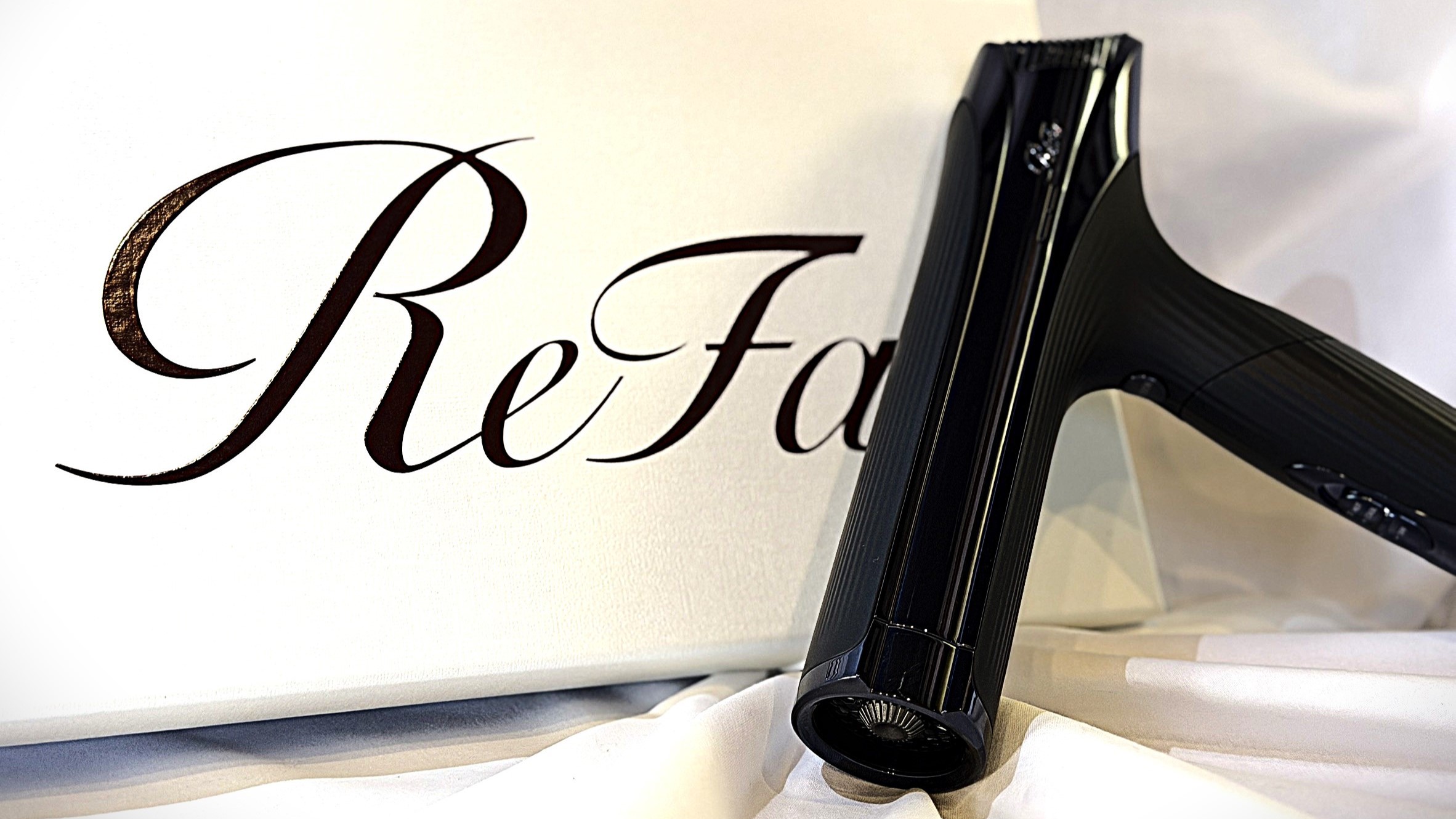 全客室にリファのドライヤーを完備