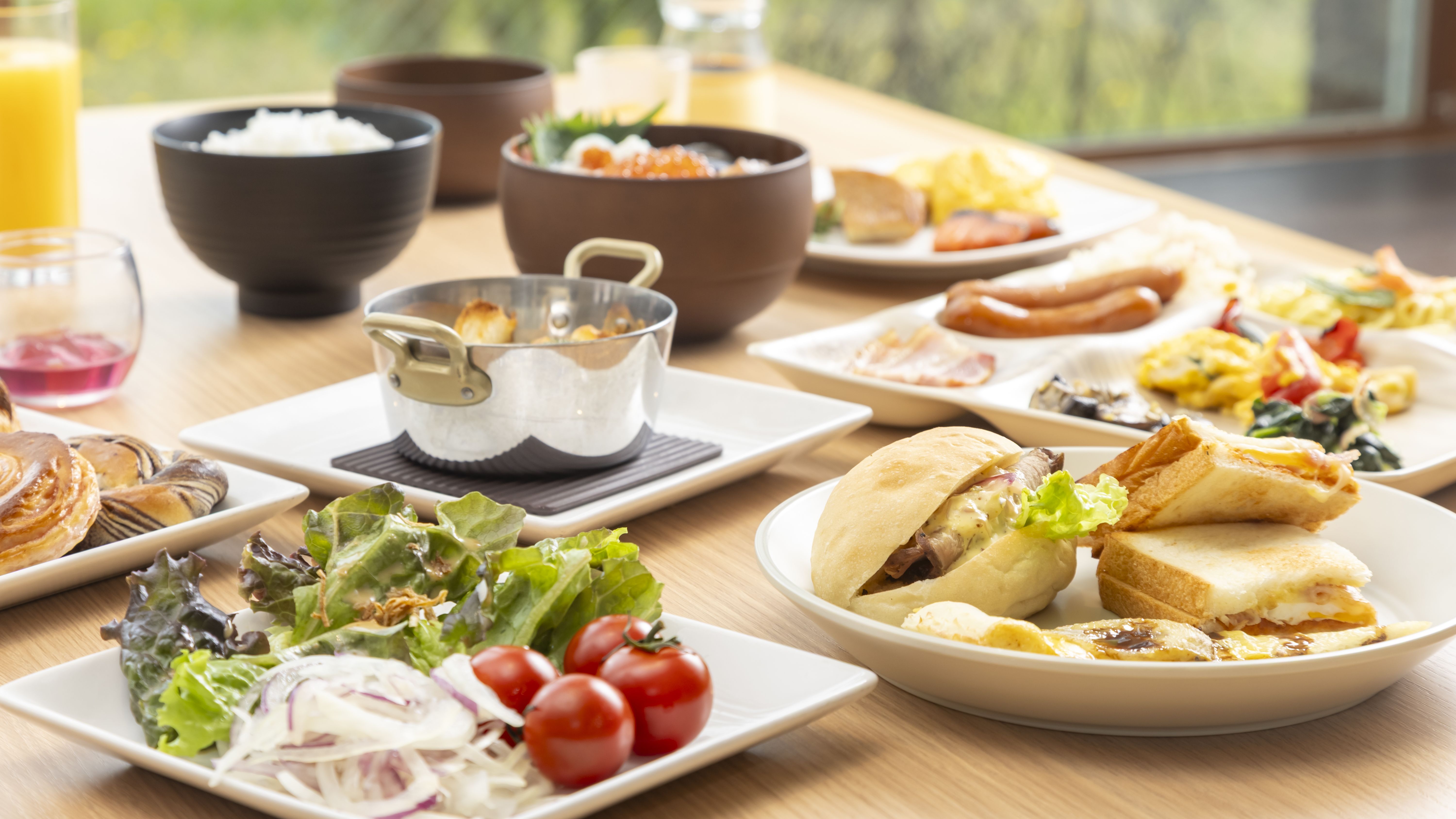 朝食ビュッフェ／愉しい一日は美味しい朝食から（イメージ）