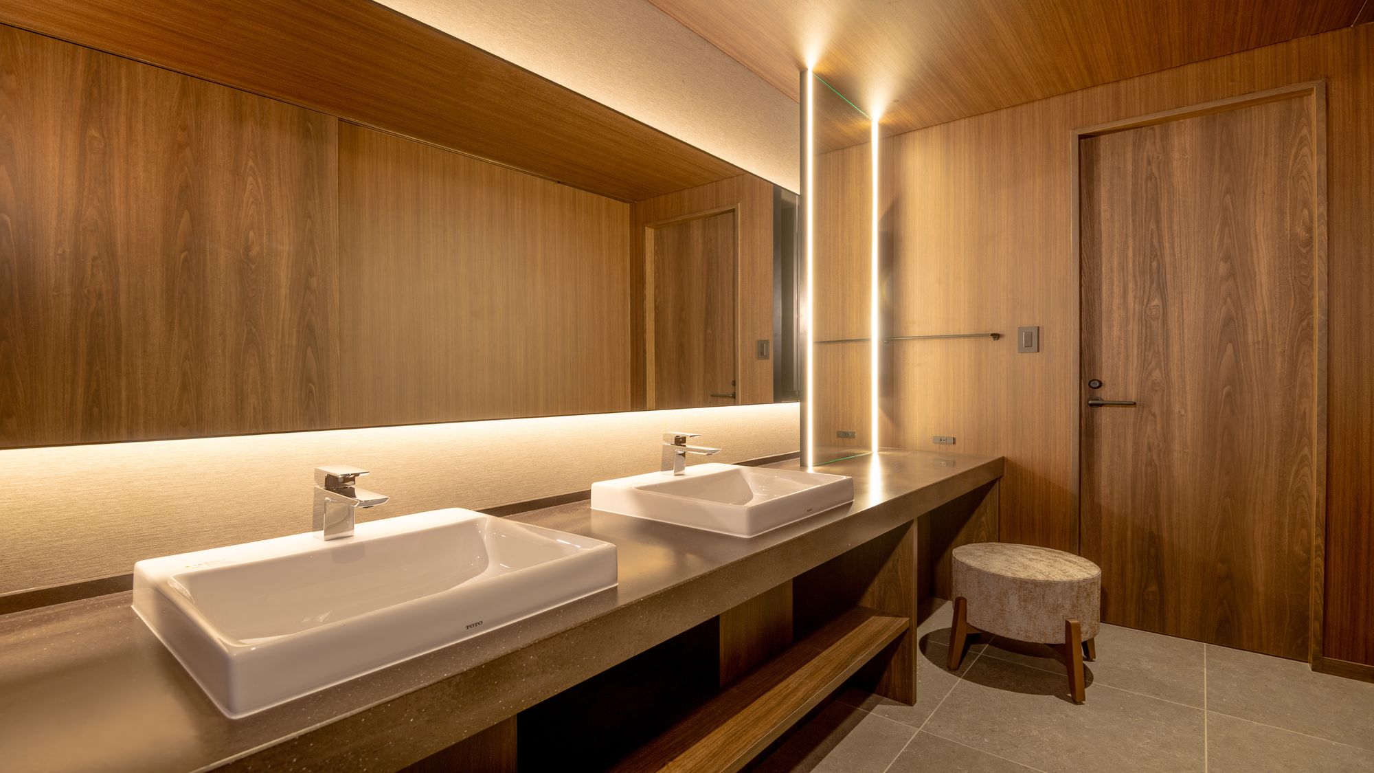 露天風呂付デラックスルーム（サウナ付）