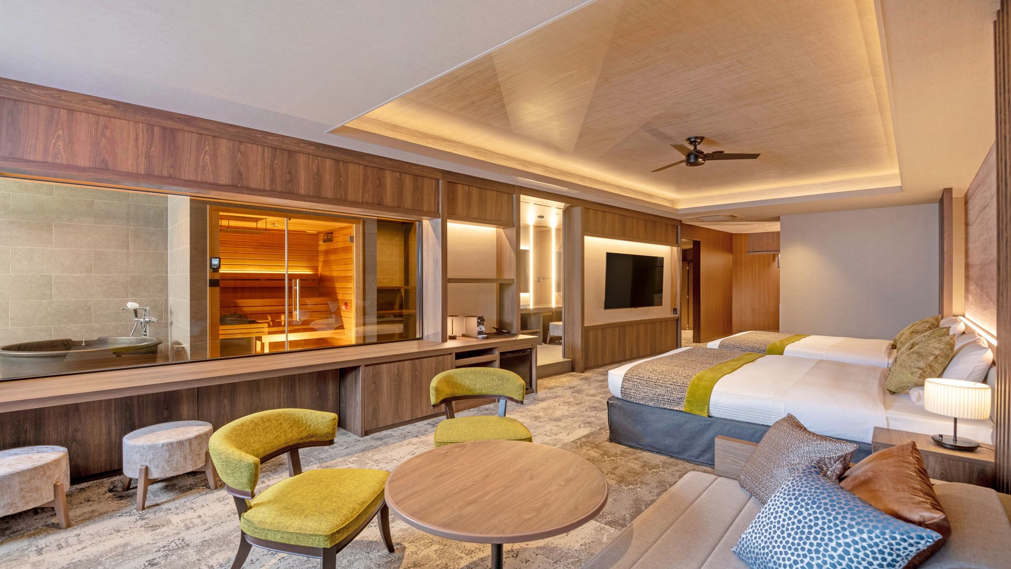 露天風呂付デラックスルーム（サウナ付）