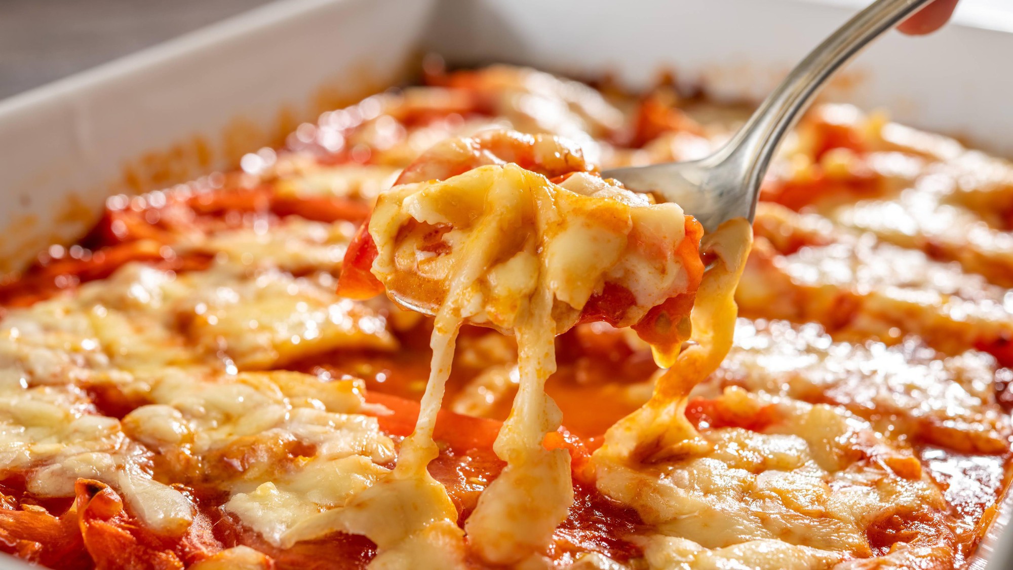 【朝食】トマトとチーズのオーブン焼き　