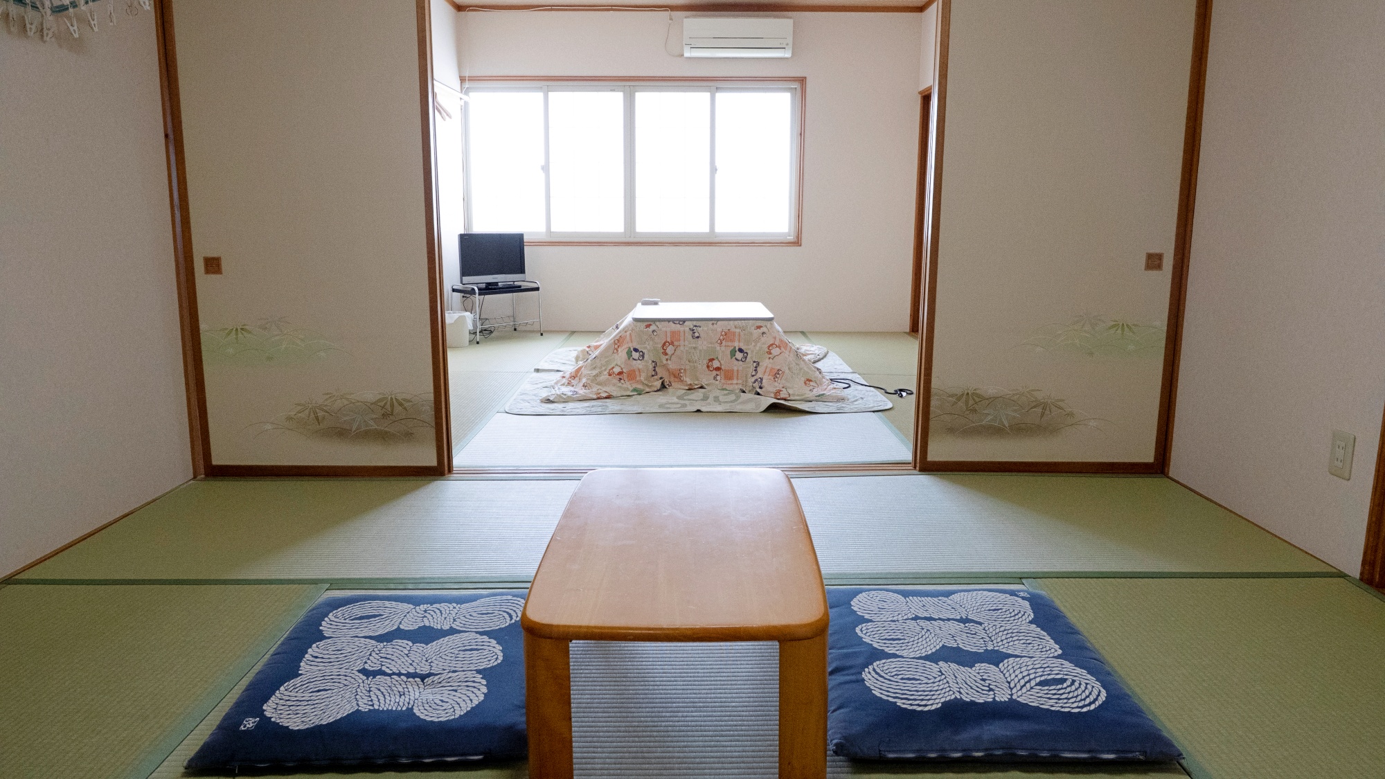 *和室二間（客室一例）/ファミリーやグループでのご宿泊に◎団欒のひと時をお過ごし下さい。