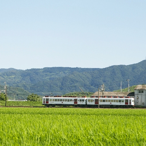 【ローカル線の旅を応援♪】プチお土産付き♪2食付プラン