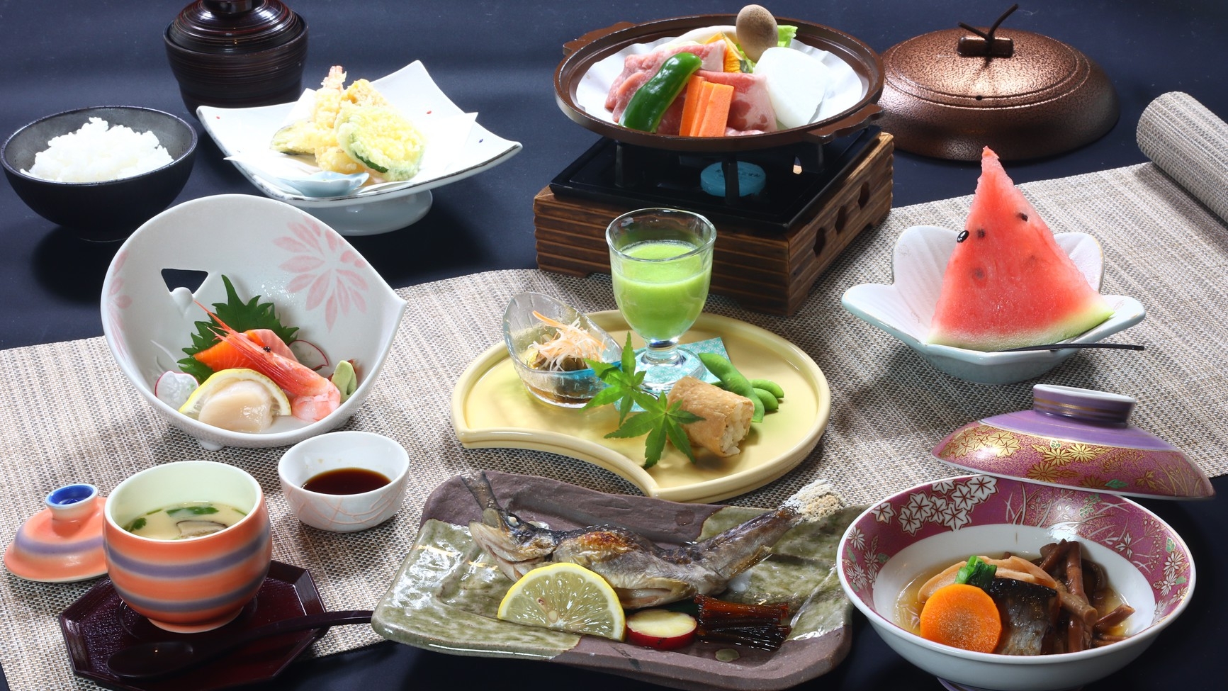 【直前割】定番プランをお得に満喫♪田舎和膳と源泉掛け流し温泉/2食付