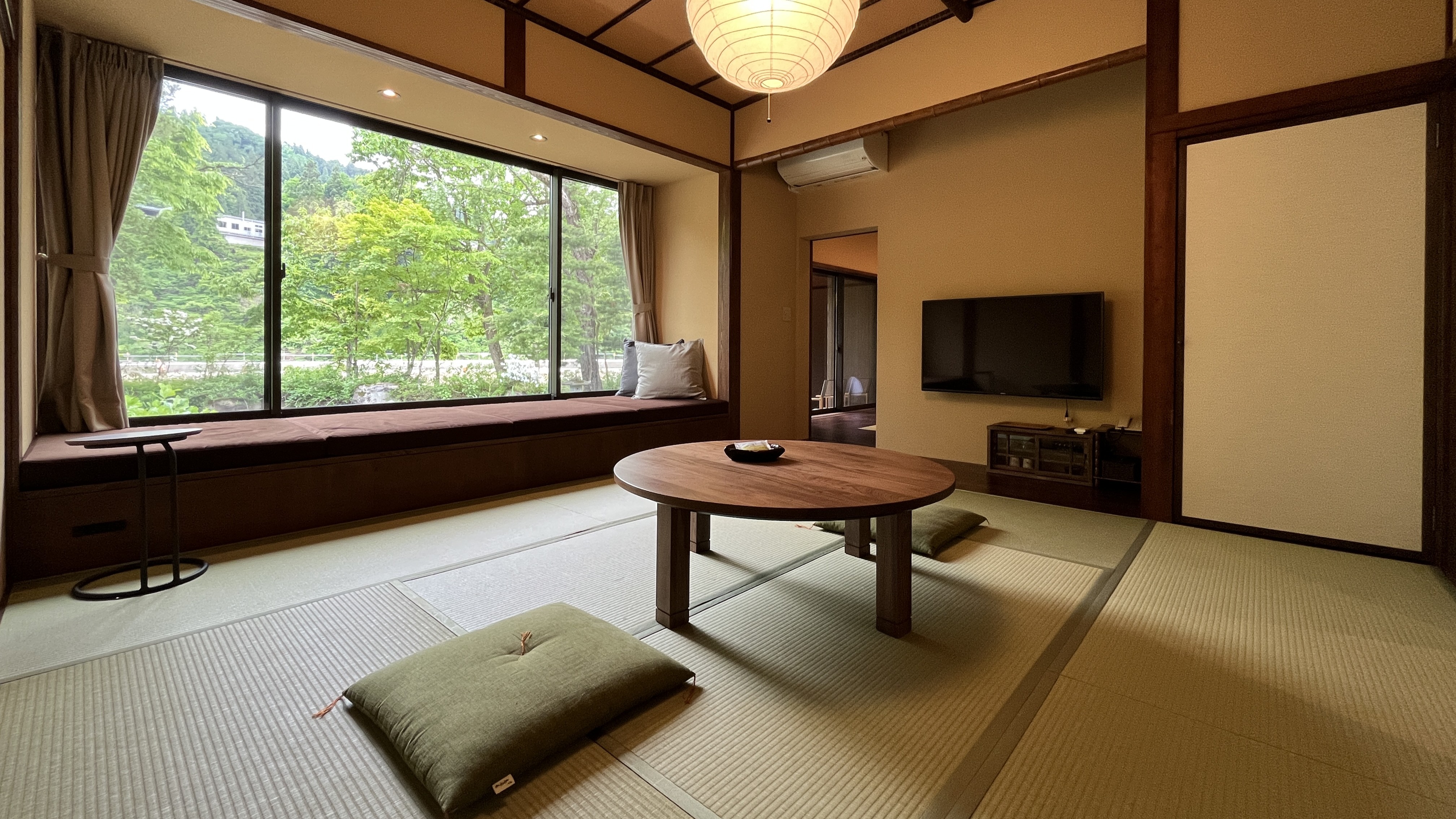 ◆客室　鈴蘭（すずらん）