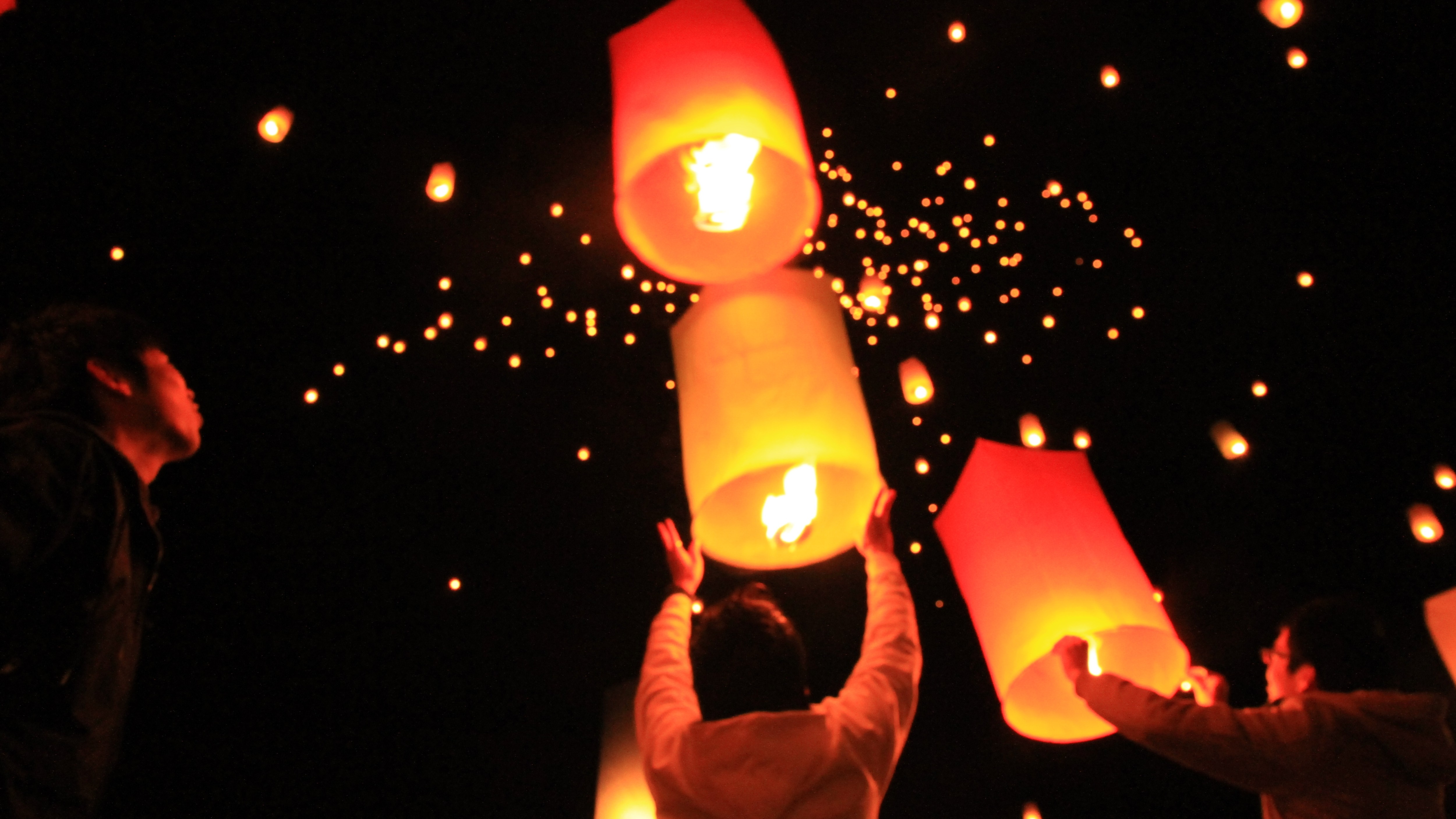 ◆周辺　つなん雪まつり　スカイランタン