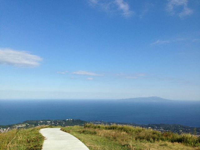 大室山頂上からの景色