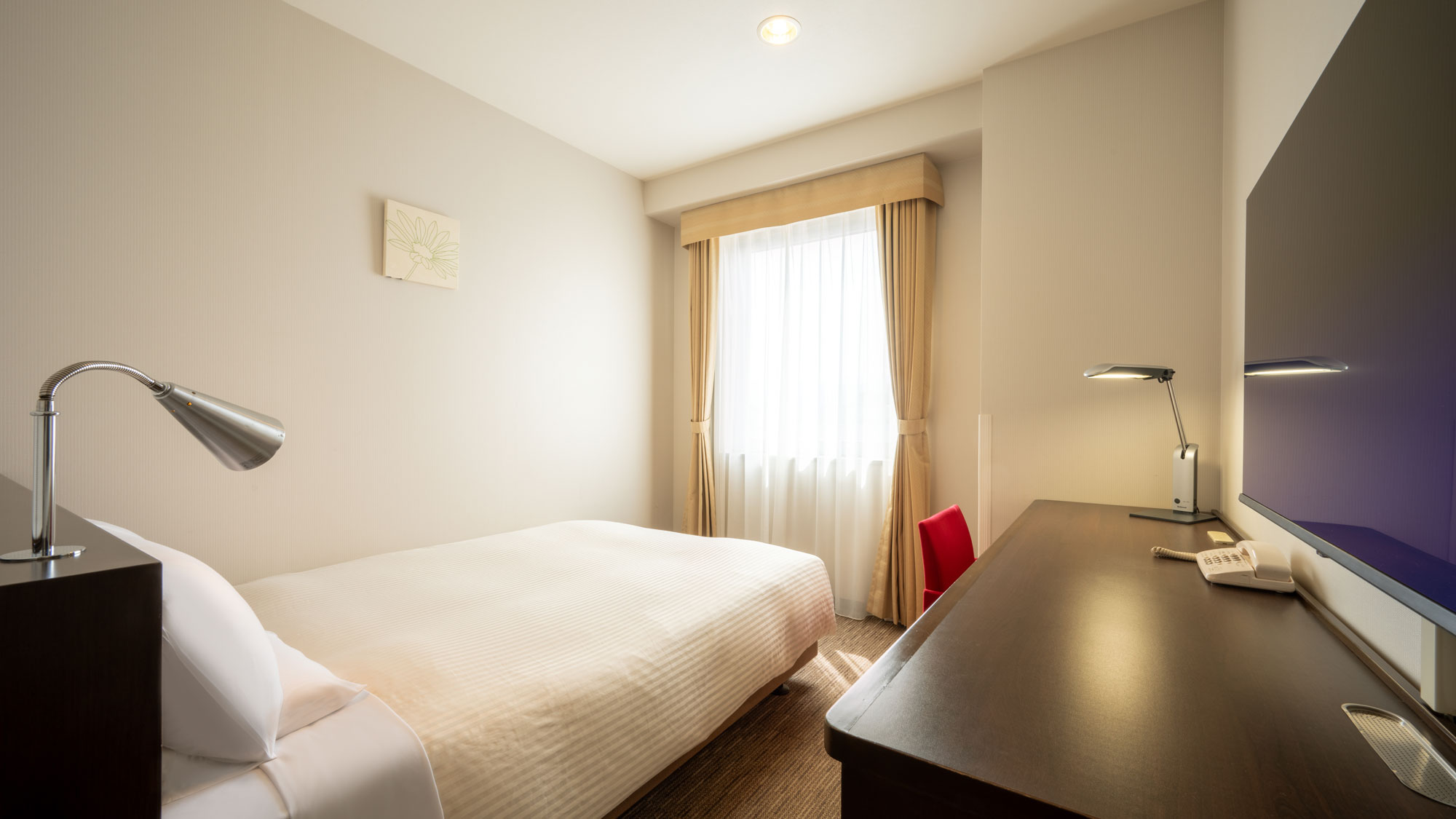 スタンダードセミダブル　17平米　フランスベッド 140cm