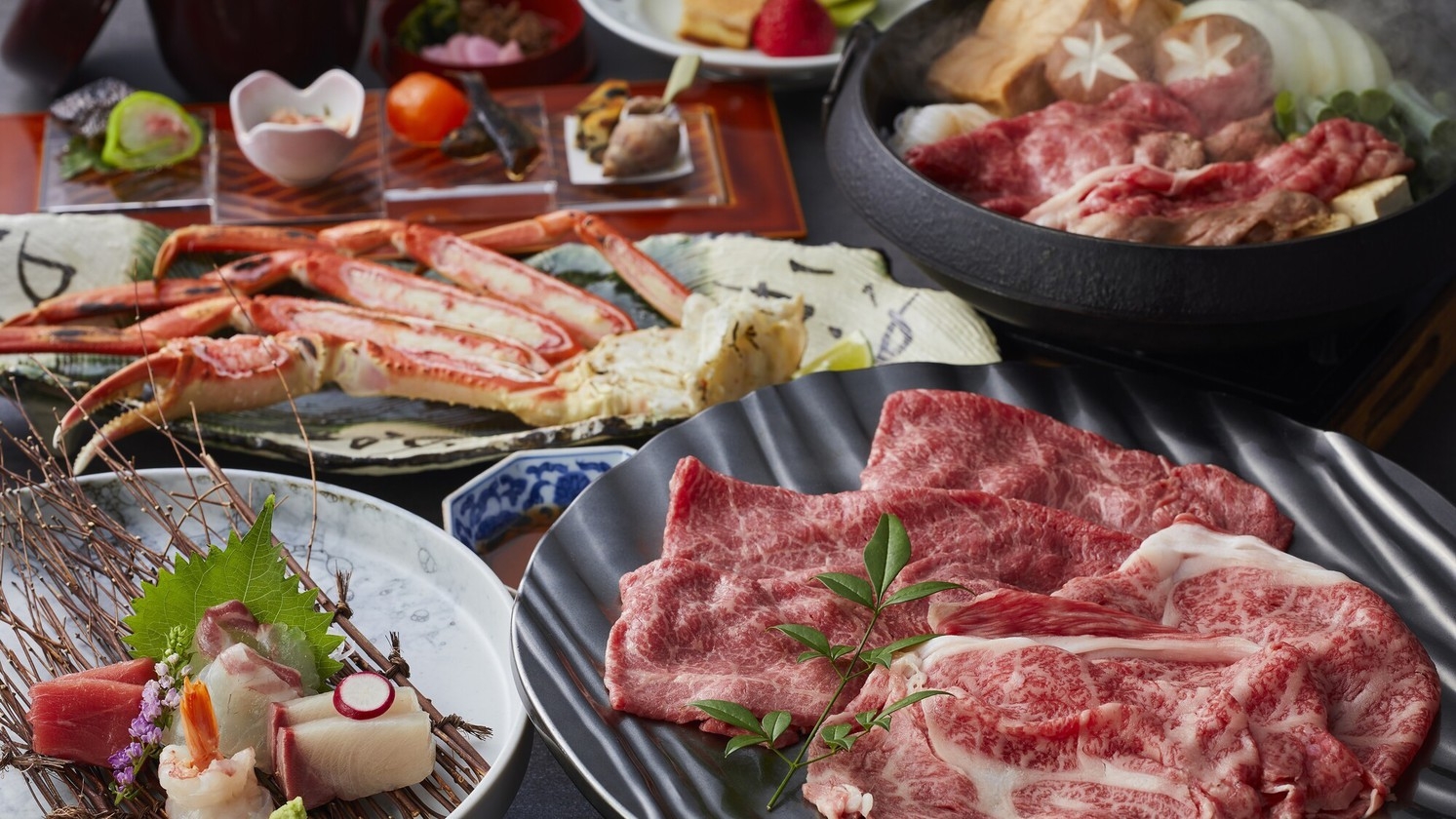 【かに食べ放題／特別会席】本ずわい蟹（半身）とA5ランク霜降り近江牛のすき焼き