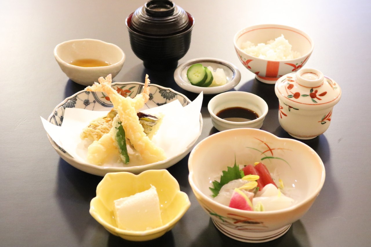 【2食付プラン】お造り天ぷら御膳と朝食付プラン