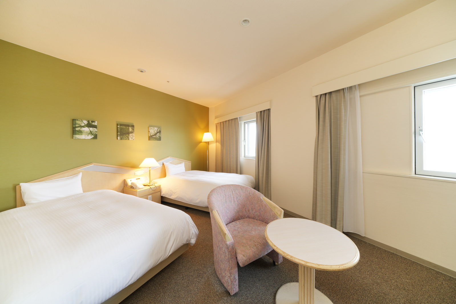 ツイン【27平米】