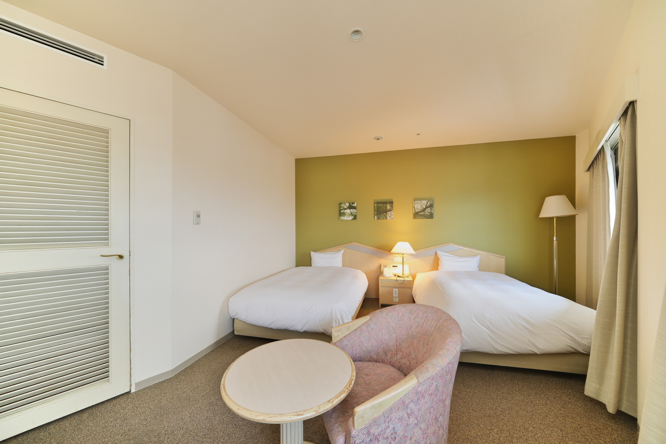 ツイン【27平米】2