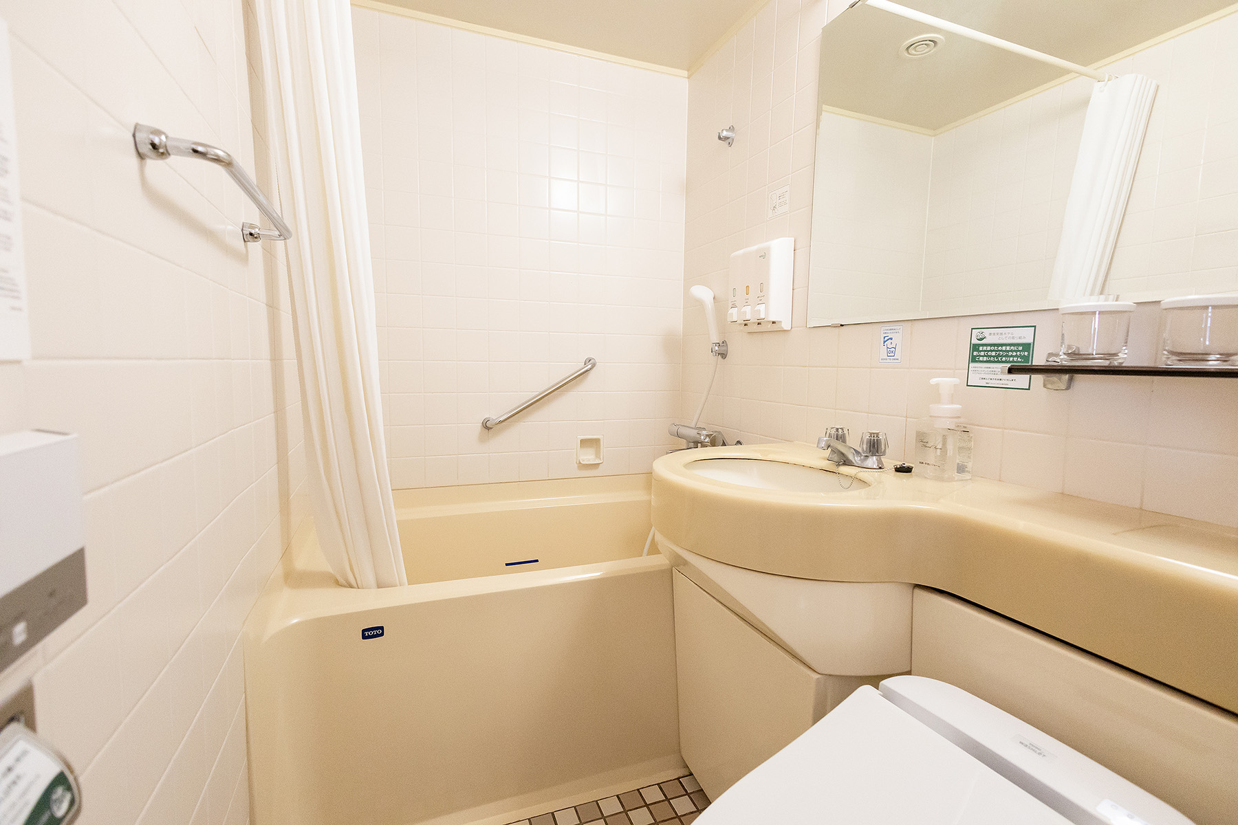 ツインルーム ユニットバス