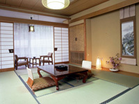 【お料理軽めでお値打ち♪】/☆現地では現金のみ☆/  ほどよい量で愉しむ一泊二食プラン♪連泊にも☆