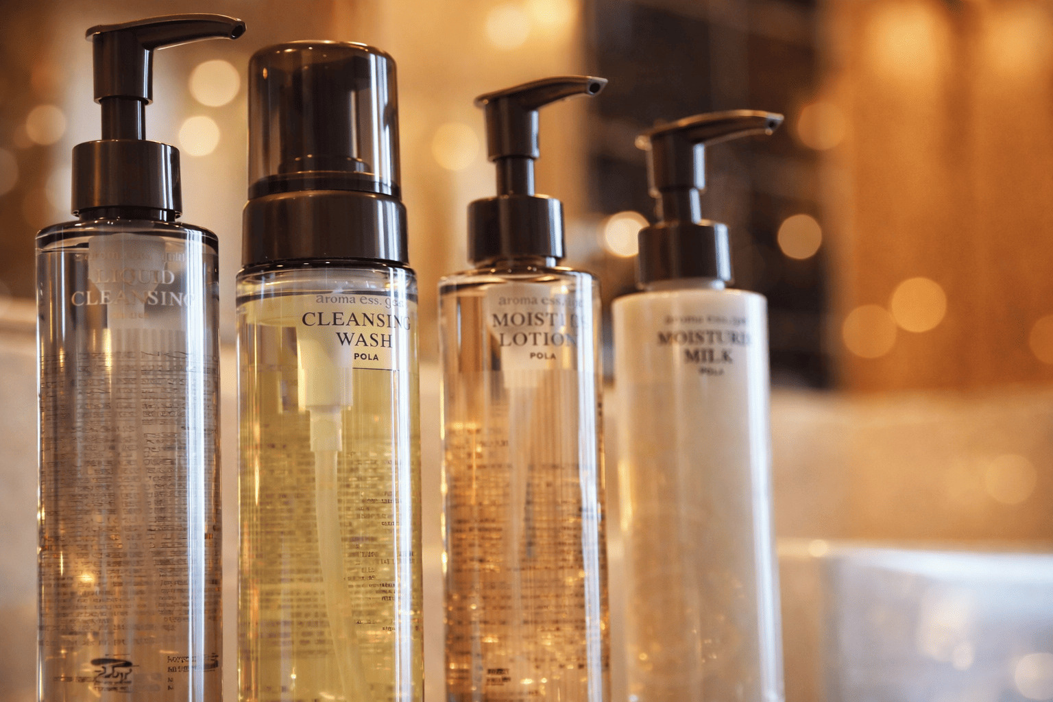 POLA アロマエッセゴールド 