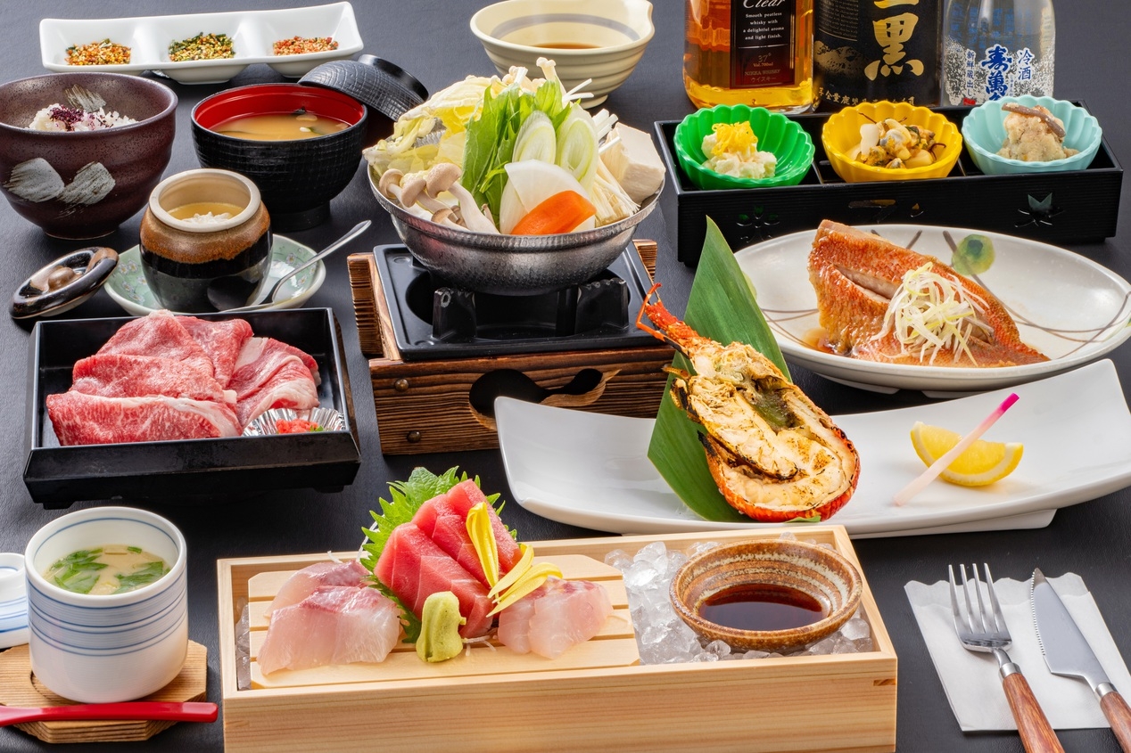 【選べるWメイン｜1泊2食】『鮑の酒蒸し』or『伊勢海老鬼殻焼』から選べる海の幸の極上グルメを堪能
