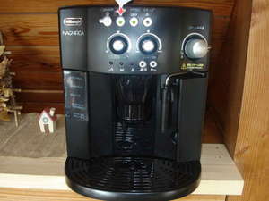 เครื่องชงกาแฟ เดอลองกี้