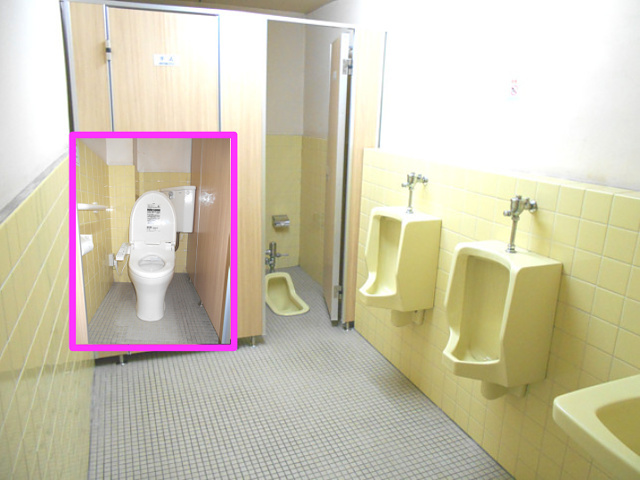 共同トイレ(洋式＆洗浄機能付き便器あります。)