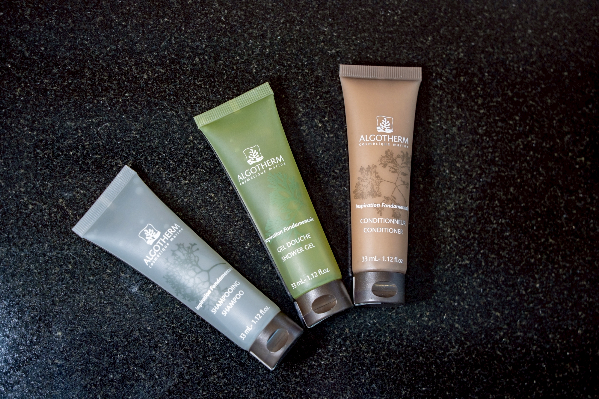 【ホテル棟】ローヤルオーシャンコーナースイート