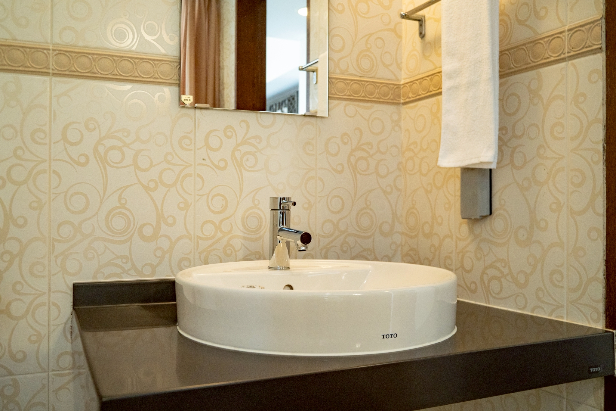 【ホテル棟】ローヤルビジネス