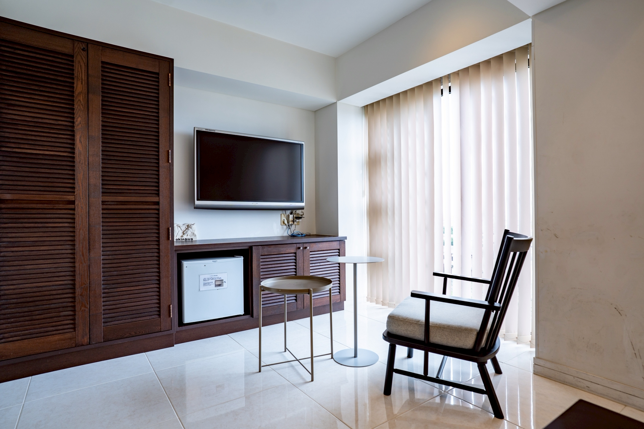 【ホテル棟】ローヤルオーシャンコーナースイート