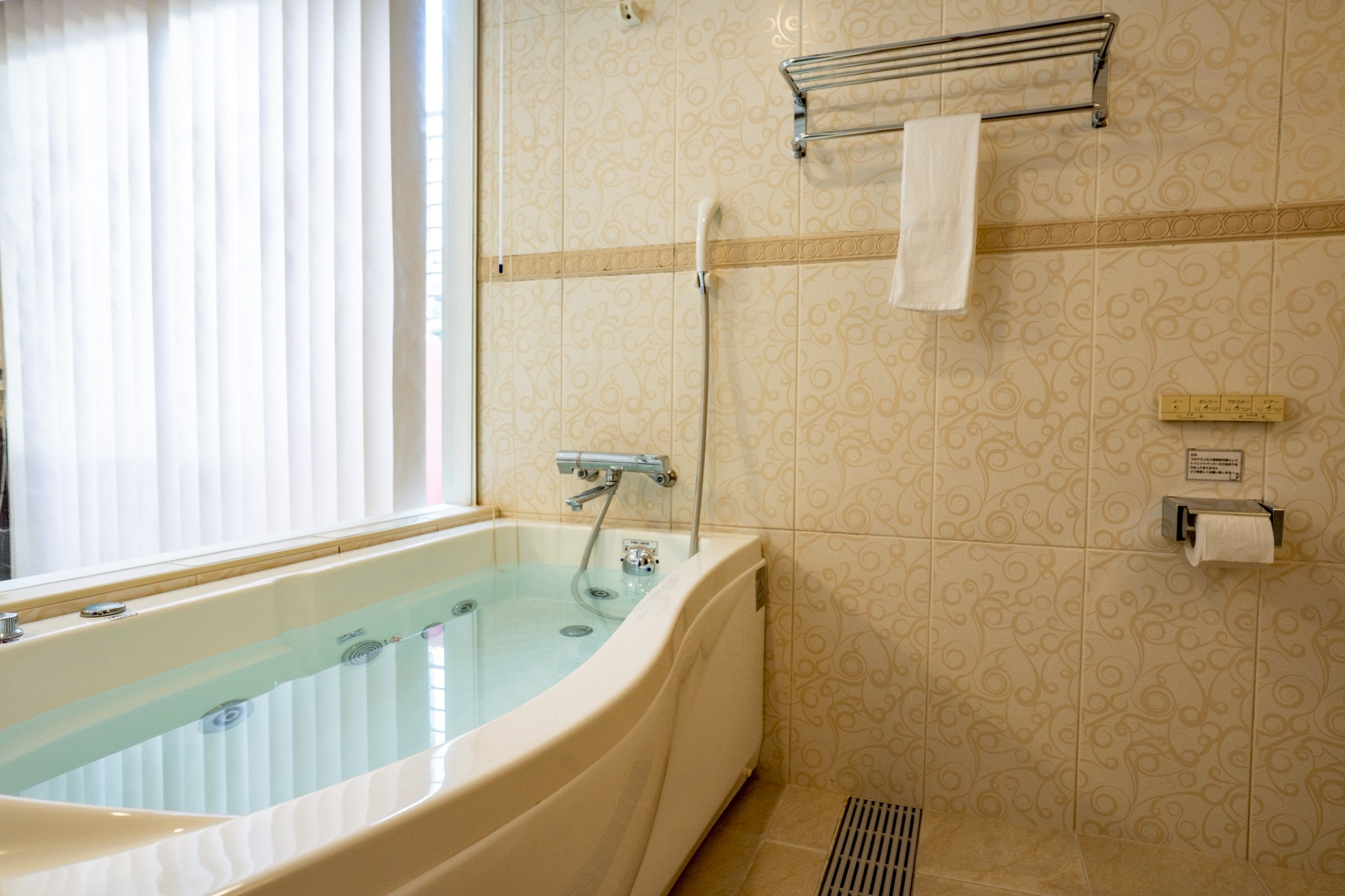 【ホテル棟】ローヤルビジネス