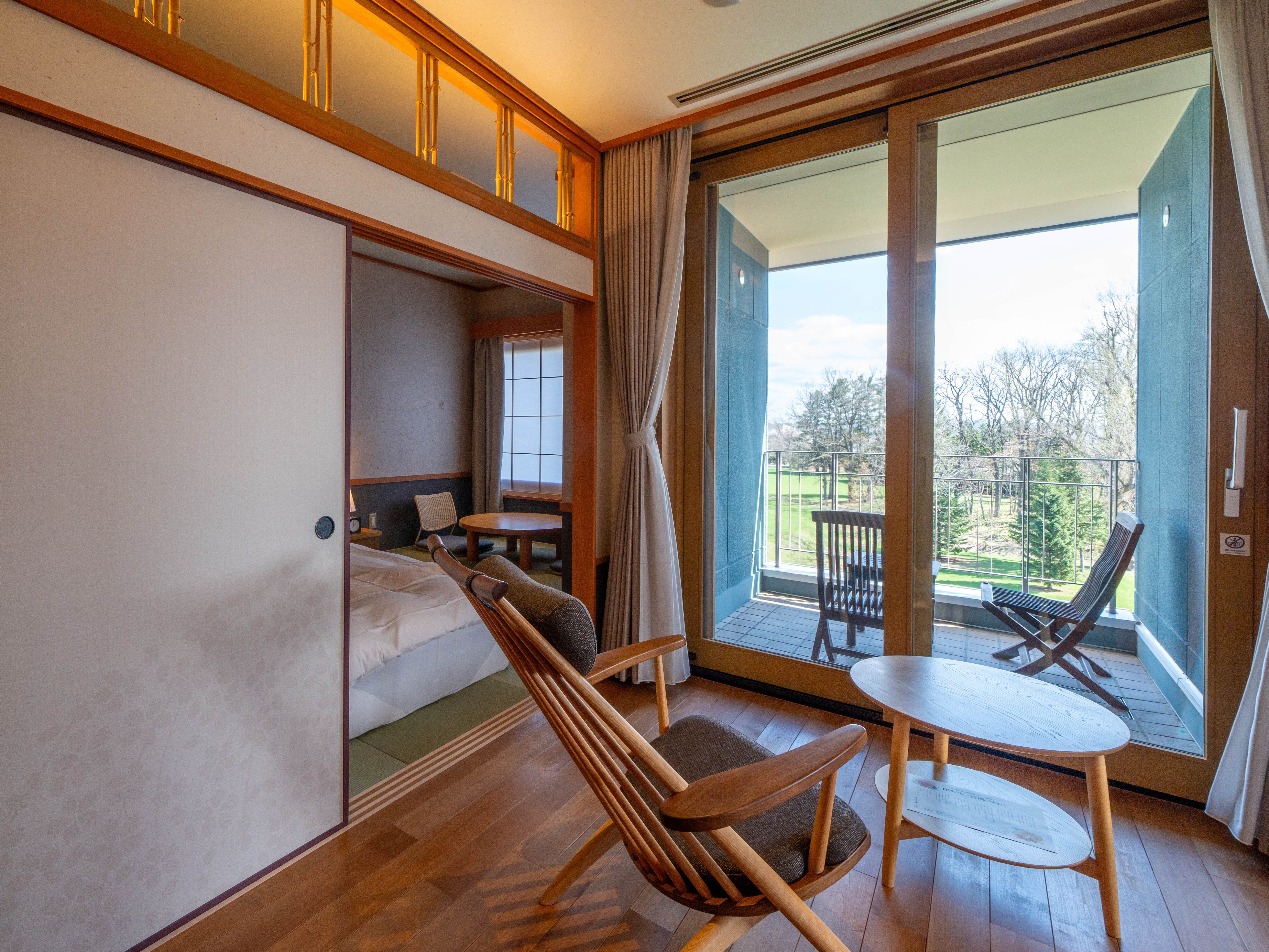 客室一例／桜の園　露天風呂付特別室