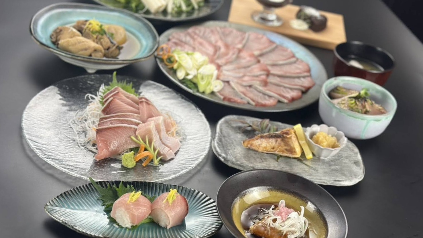 【寒ブリ尽くし】かつみや冬の裏名物♪　「ひるが寒ブリ」におぼれる、至高の寒ブリ尽くしフルコース♪　