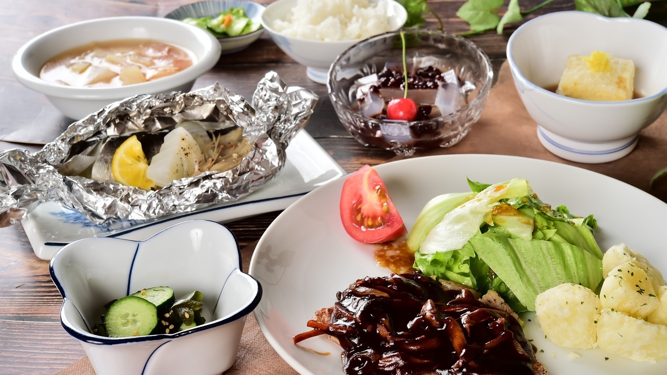 本館　スタンダードプラン＜2食付＞