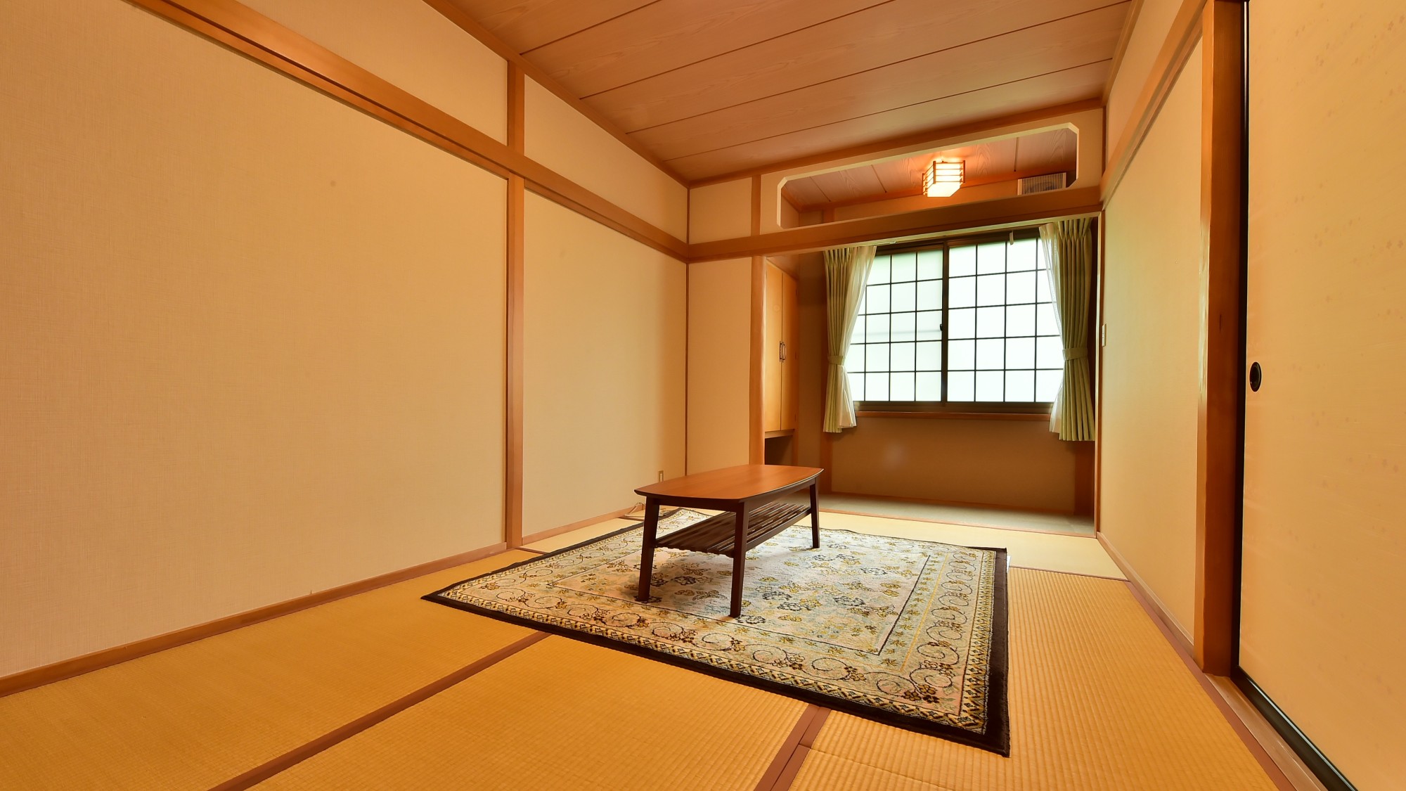 本館　和室の一例（7.5畳）