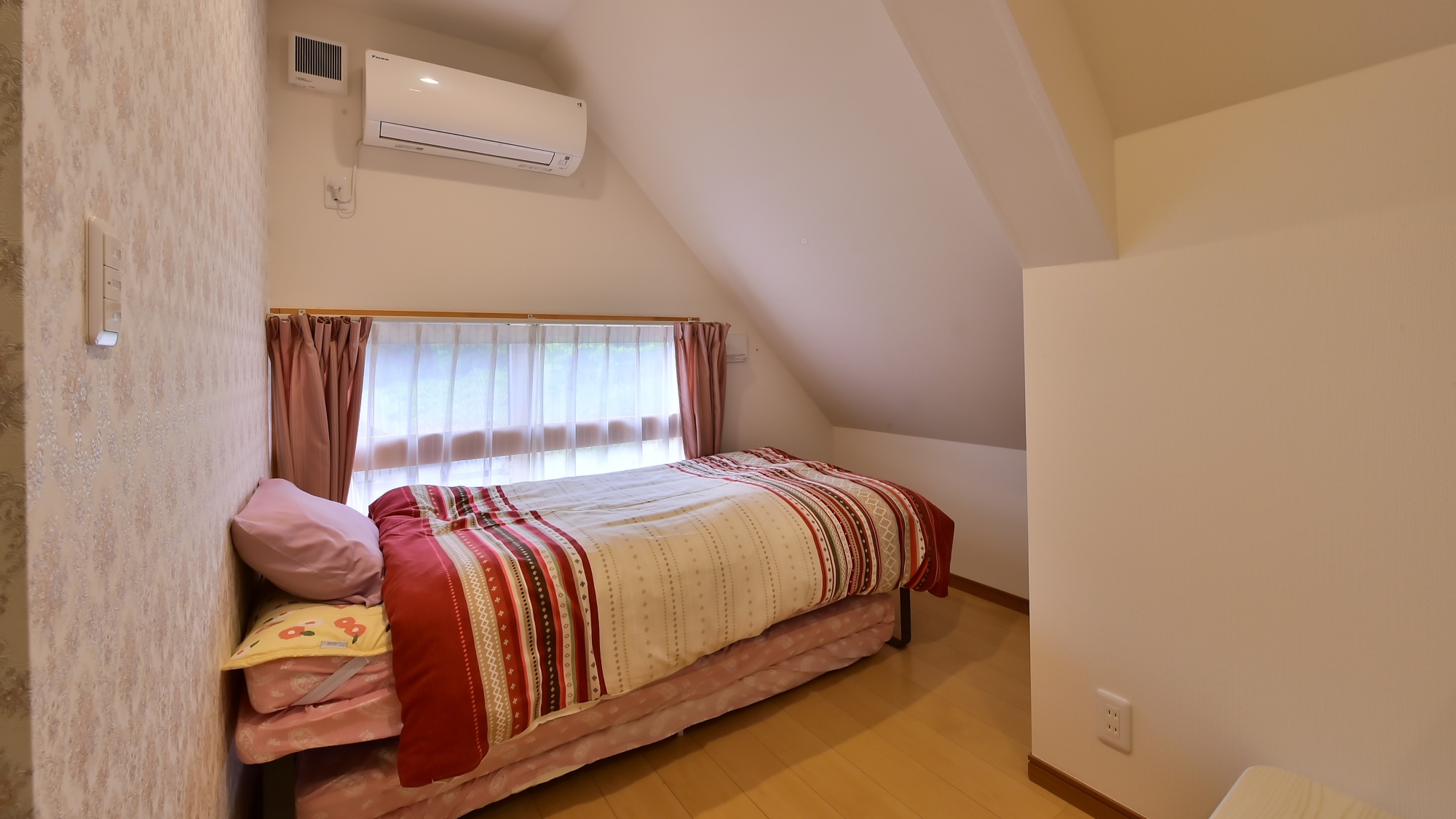 なでしこ［別館～Pozzaポッツァ～］（1～4名）2階