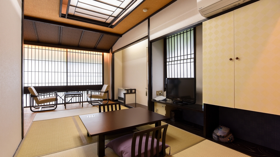 【和洋室】和室7.5畳+ツインベッド　シャワー付(バス無)
