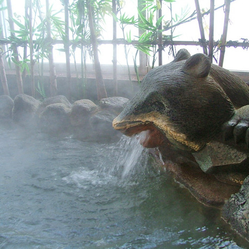 秋田 しーっ 起こさないようにね 冬眠中のクマをそっと見学できる珍しいイベント くまくま園 で温泉入浴つき冬眠見学会 3 1の指定日 おんせんニュース 秋田 しーっ 起こさないようにね 冬眠中のクマをそっと見学できる珍しいイベント くまくま園 で温泉入浴つき冬眠見学会 3 1の指定日 おんせんニュース