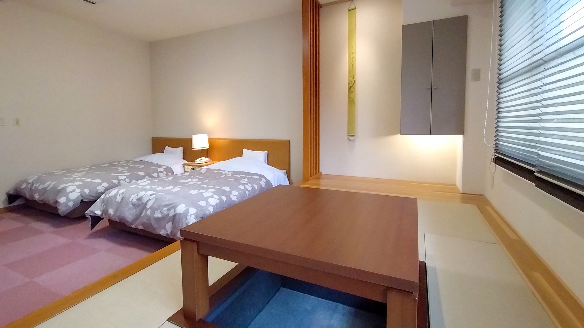 ＃デラックスツイン　ベッドカバーをリニューアルで高級感アップ♪