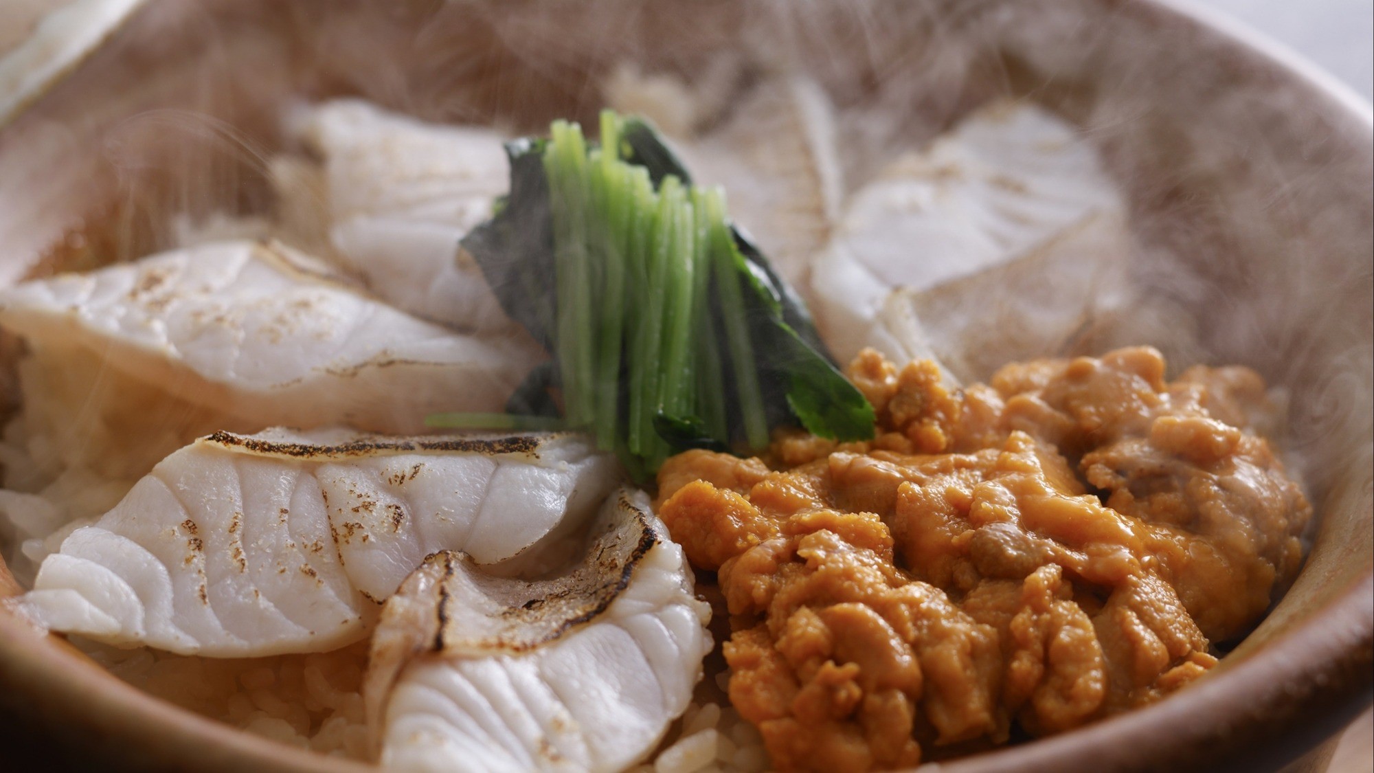 クエの土鍋御飯～ウニ添え～