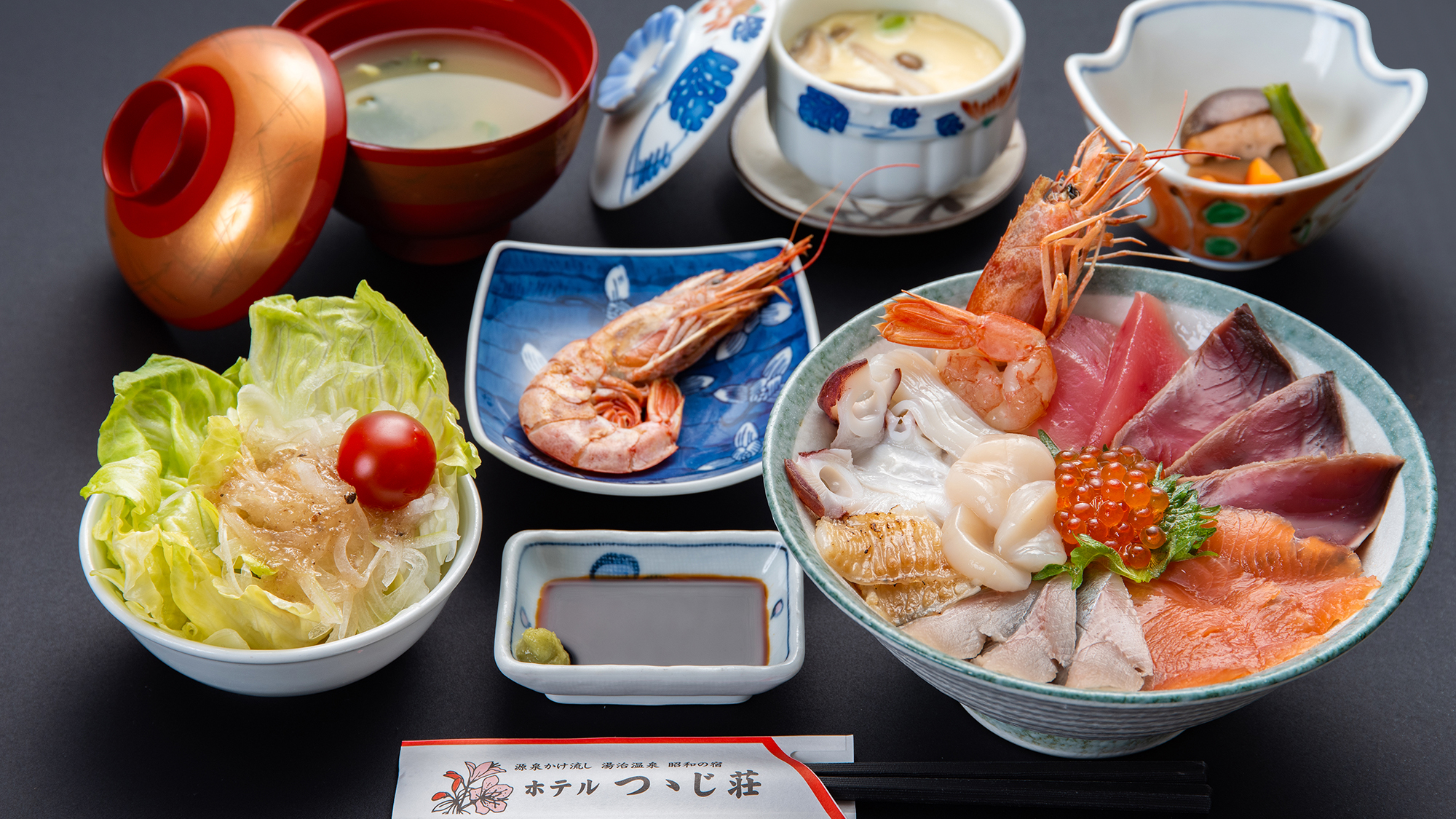 【選べる夕食一例】オホーツク海鮮丼御前！北海道を訪れたのならばまずはこちら！！