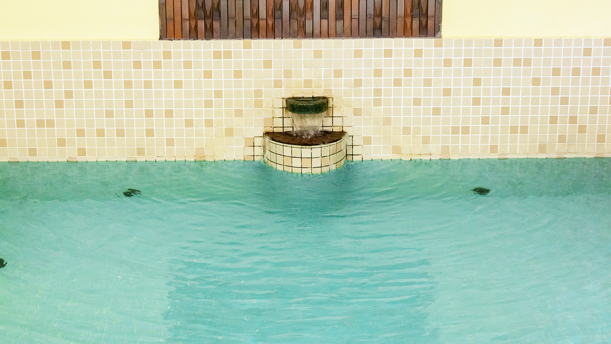 【温泉大浴場】湯根湯温泉：源泉かけ流し。北見の奥座敷としても知られる温泉をお楽しみください